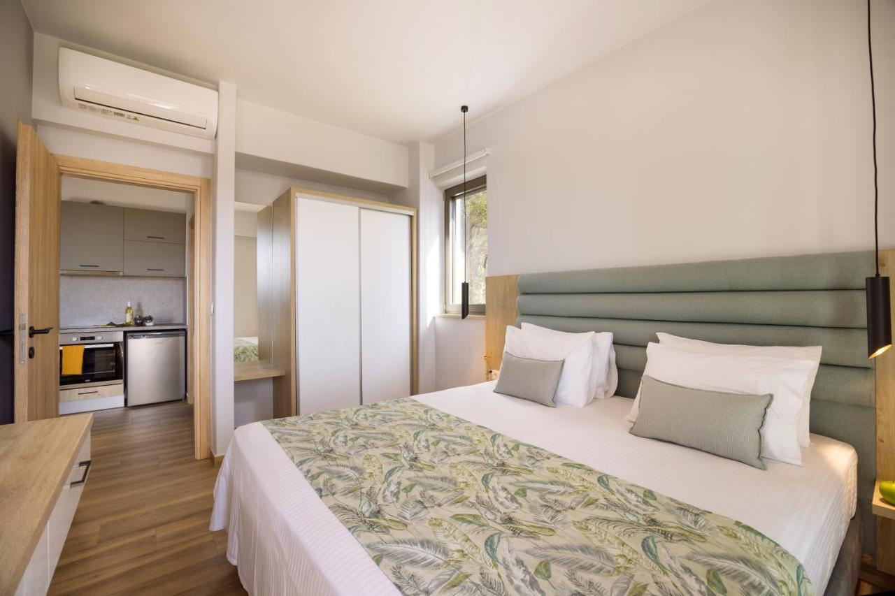 Zambia Luxury Apartments Plakias Bagian luar foto