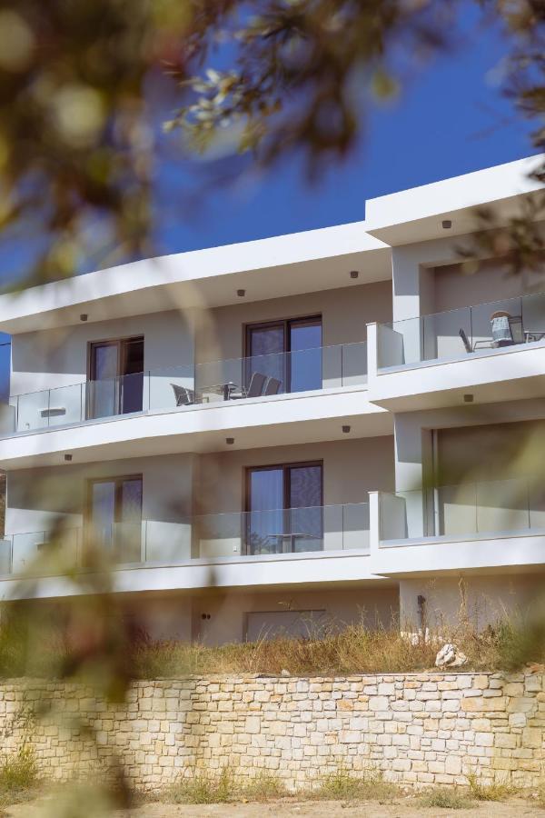 Zambia Luxury Apartments Plakias Bagian luar foto